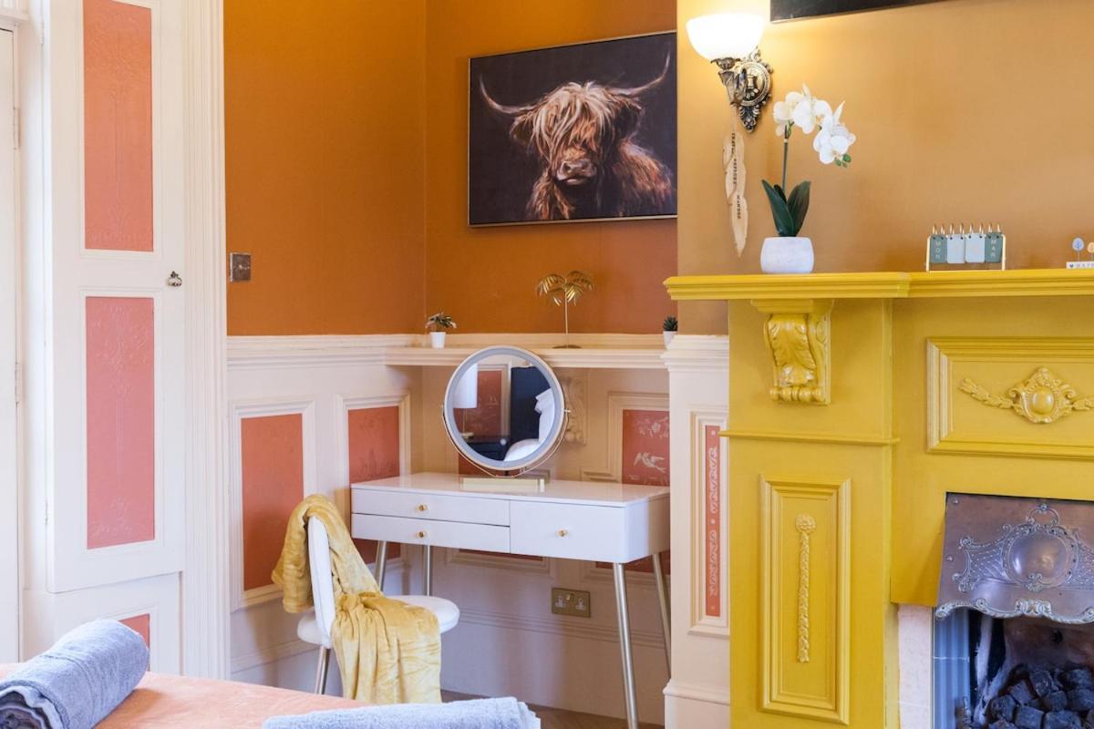 Villa Victorian Elegance At Kingscliffe, Sleeps 17 Mánchester Exterior foto