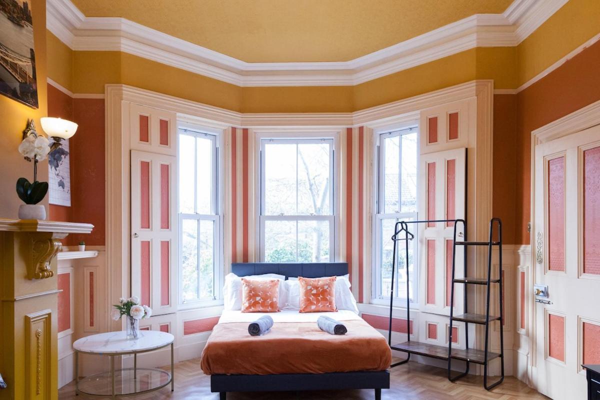 Villa Victorian Elegance At Kingscliffe, Sleeps 17 Mánchester Exterior foto